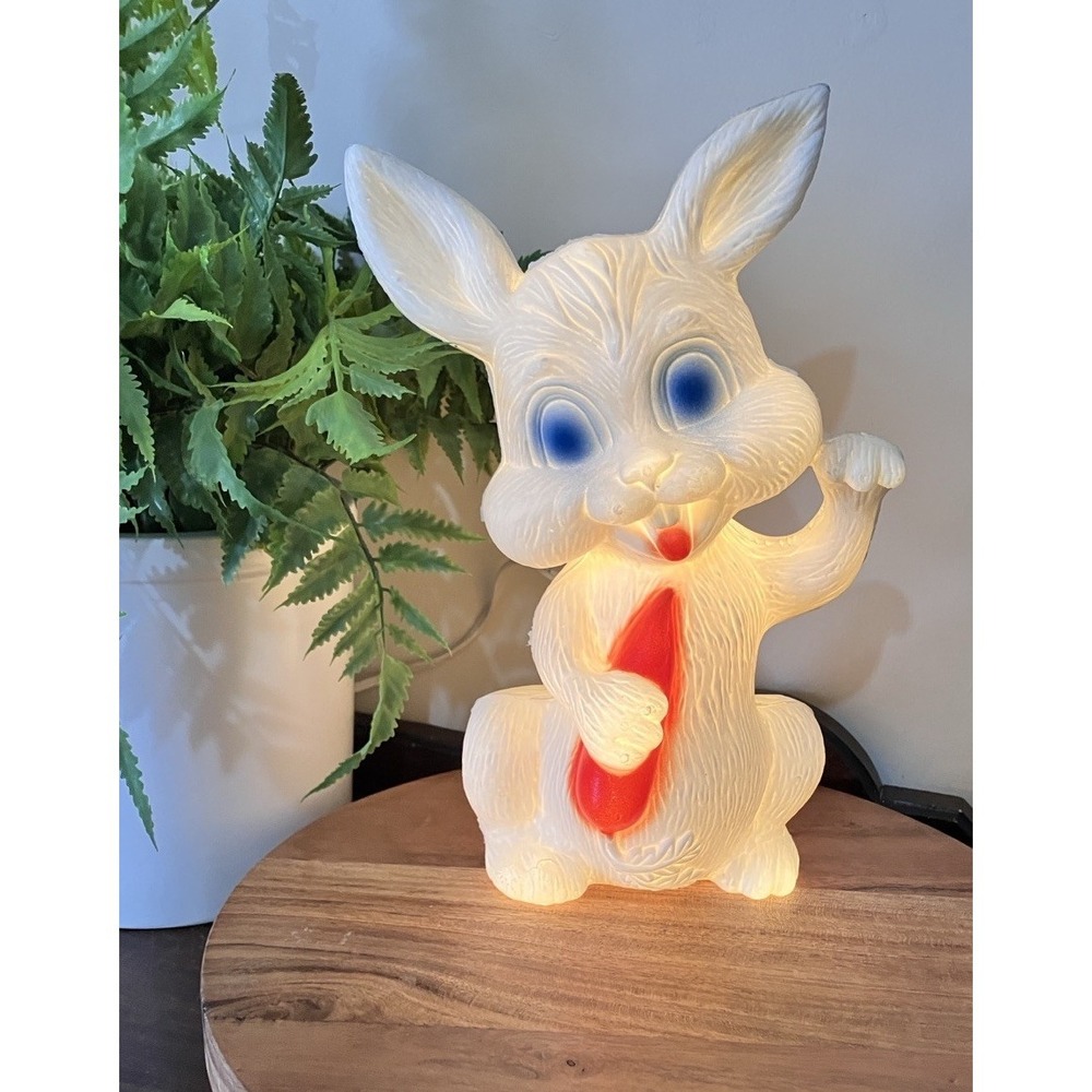 VTG Easter Bunny Blow Mold Plastic Light Up Rabbit 10.5" Holding Carrot w/Light